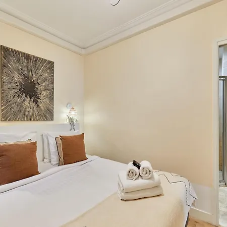 Charming With Ac Center Of Appartement