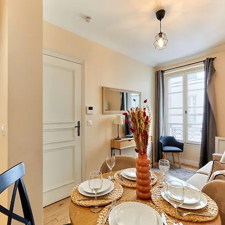 Apartment Charming With Ac Center Of Paris